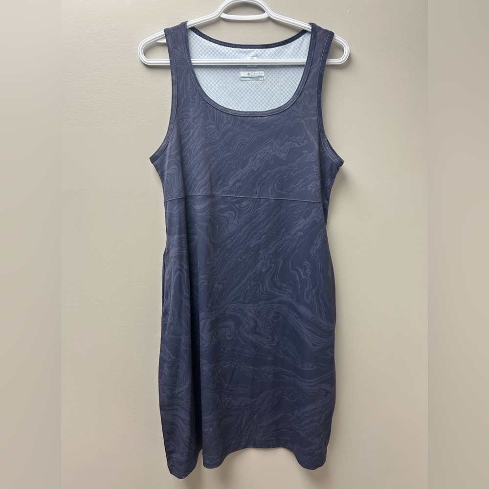 Columbia Omni Freeze Advanced Cooling Blue Wave Pattern Dress